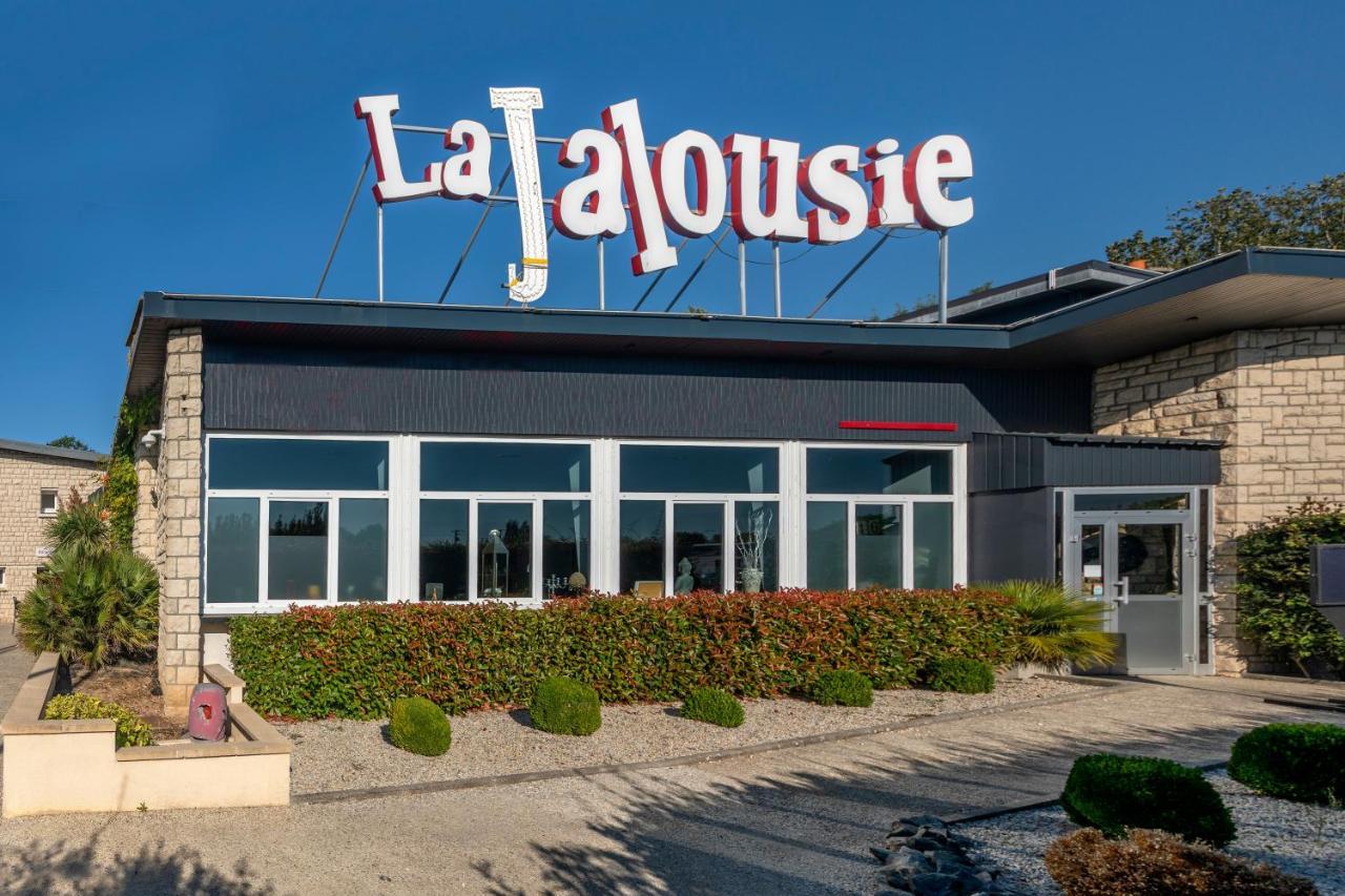 La Jalousie Hotel Saint-Aignan-de-Cramesnil Luaran gambar